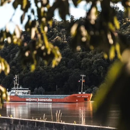 Yourte Spacieuse Avec Jacuzzi Privatif A Jumieges - Api-1-52-1517 *