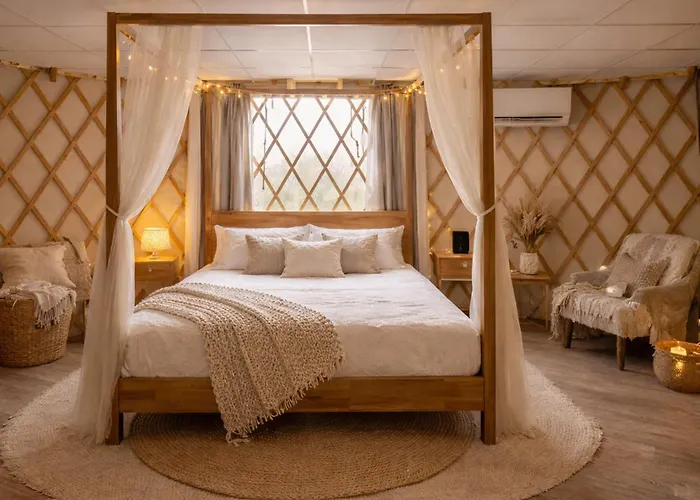 Camping Yourte Spacieuse Avec Jacuzzi Privatif A Jumieges - Api-1-52-1517